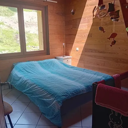 Les Du Trolle Apartment
